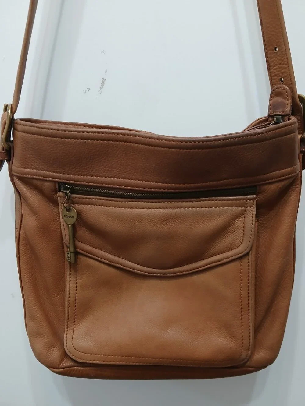 Fossil Leather Mailbag